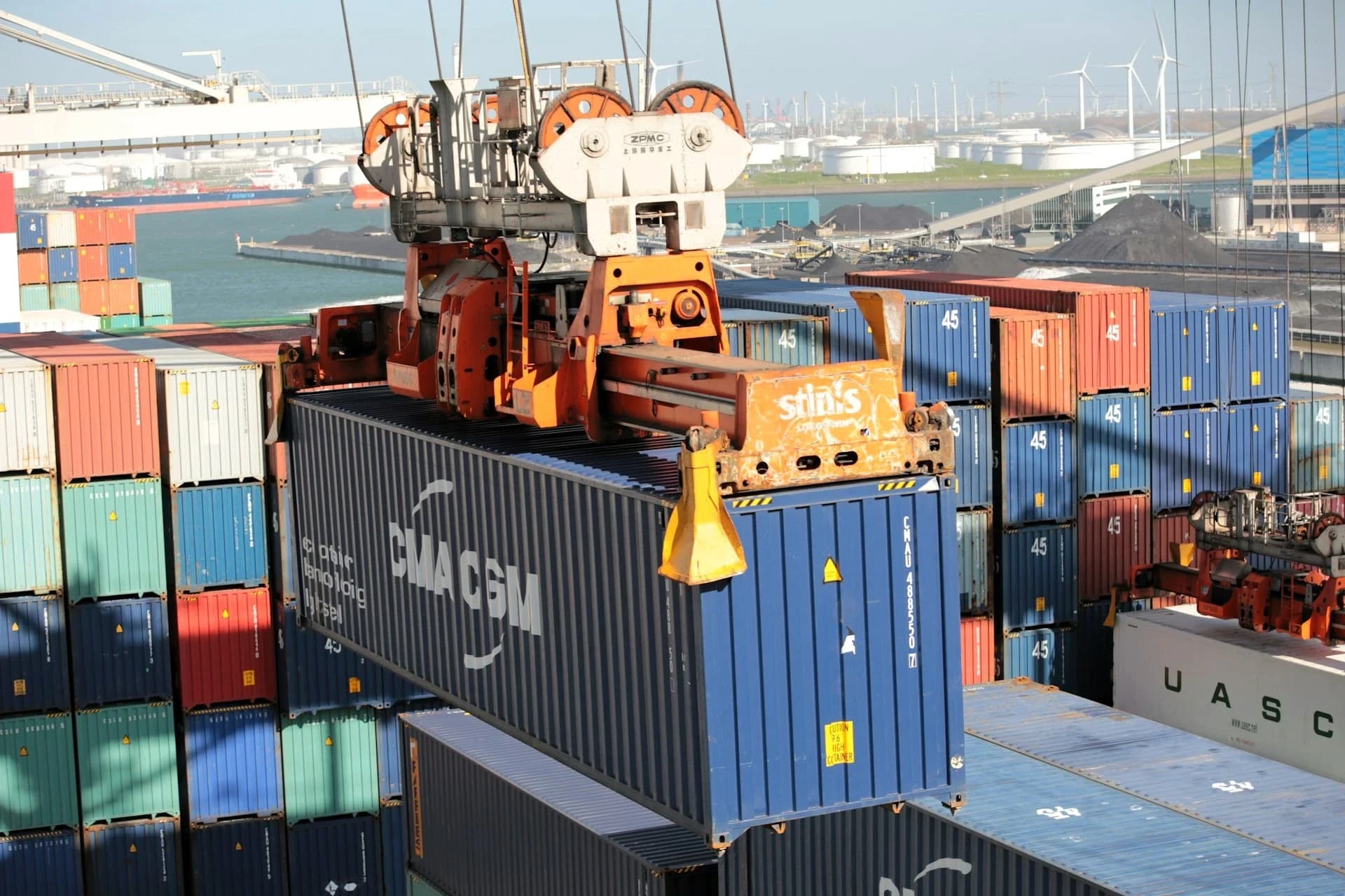 PSL Global Logistics - ISO Certified Global Freight Forwarding